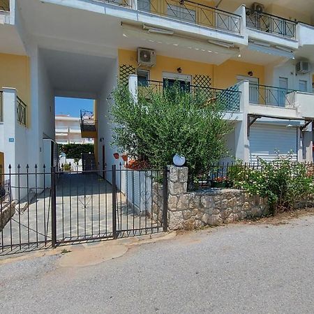 Blue Deluxe Apartment Kallithea  Екстер'єр фото